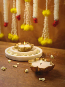 Lotus wax candle (Gold)